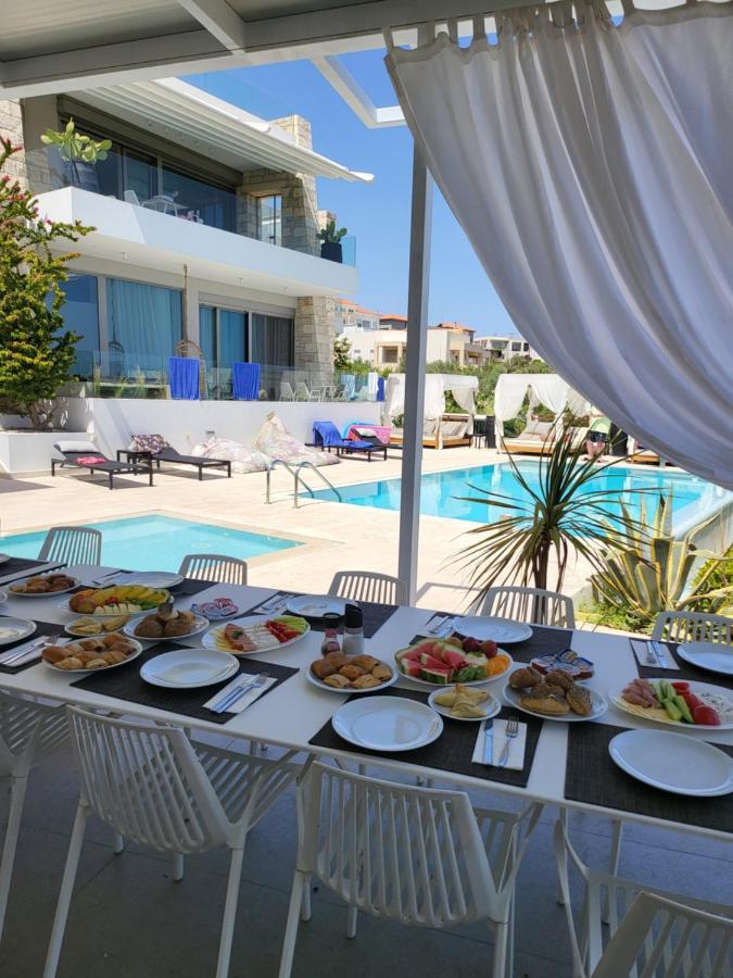 Made Of Blue Luxury Collection * Rethymno